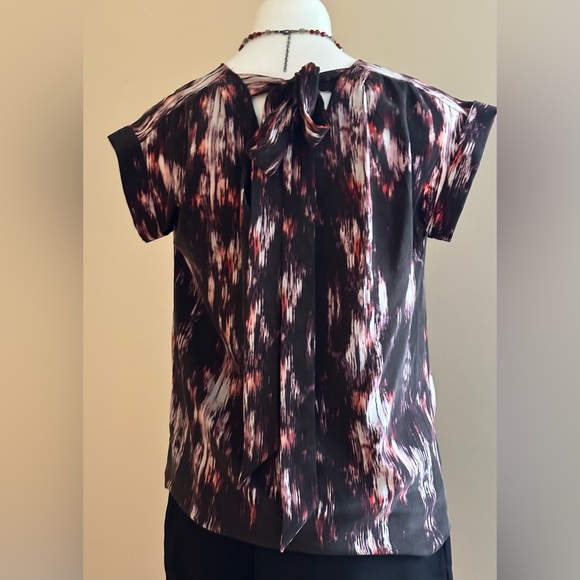Cynthia Rowley Black Purple Red White Tie Back Blouse V Neck Cap Sleeves SZ 4 - Picture 3 of 11